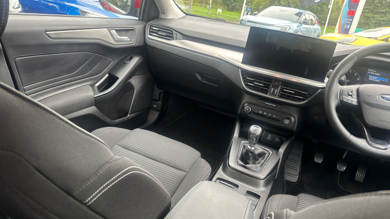 Ford Focus 1.0 EcoBoost Hybrid mHEV 155 Titanium 5dr Petrol Hatchback